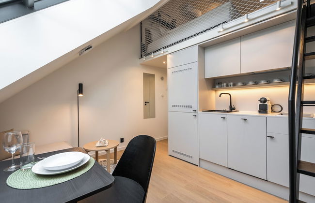 HONEST Karlín - Foto 32