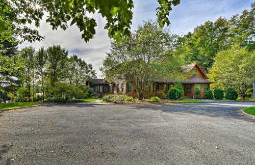 Stunning Vermont Cabin w/ Private Lake Access - Foto 35