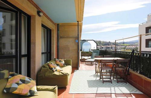 Playa, SPA, río y monte con Terraza y Parking - Foto 22