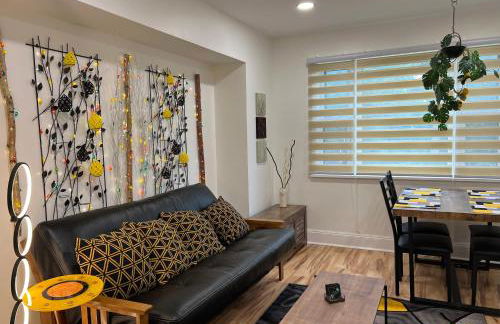 Trendy in Tremont, CLE (Lower) - Foto 1