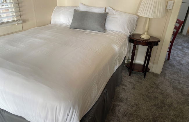 Carmel Dolores Cottages - Foto 2