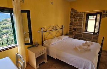 DE LERMA by Keyhole Selection - Photo 6