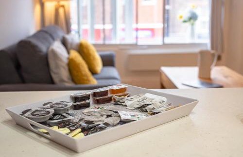 Cosy & Bright 2 Bedroom Apartment in Newbury Town Centre - SLEEPS 7 - Foto 14