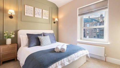 Cheltenham Loft - Photo 4