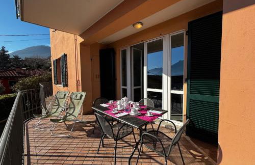 Apartment with swimming pool, lake view, parking - Larihome A72 - Foto 15