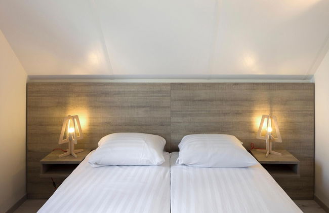 Modern Holiday Home, Near the Sea - Photo 2