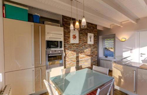 Maison pour 7 - Superbe vue mer depuis le jardin - Foto 8