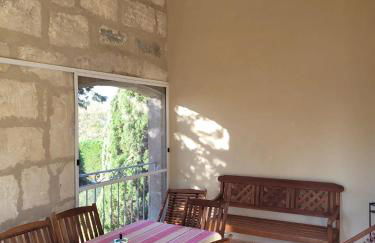 Appartement spacieux à Arles avec piscine et jardin partagé - Foto 2