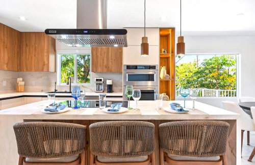 Grand Arenas - 120' Dock, HtdPool, Game Room, BBQ, Mini Golf,Baby Items - Foto 38