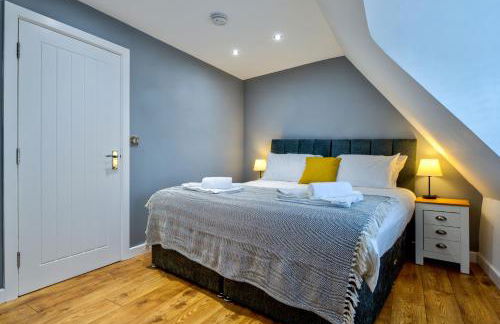 Central Stamford 2-Bed Apartment-Ideal for Work or Leisure - Foto 9