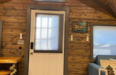 Carlton Cabin at Lake of Egypt 500 Sq Ft - Photo 8