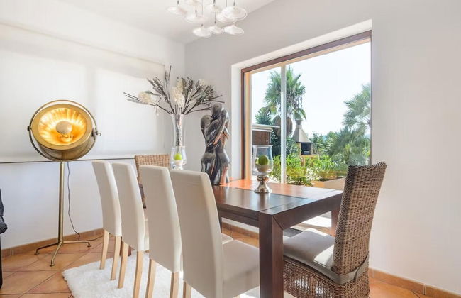 Modern Villa With Pool Near Town - Foto 23