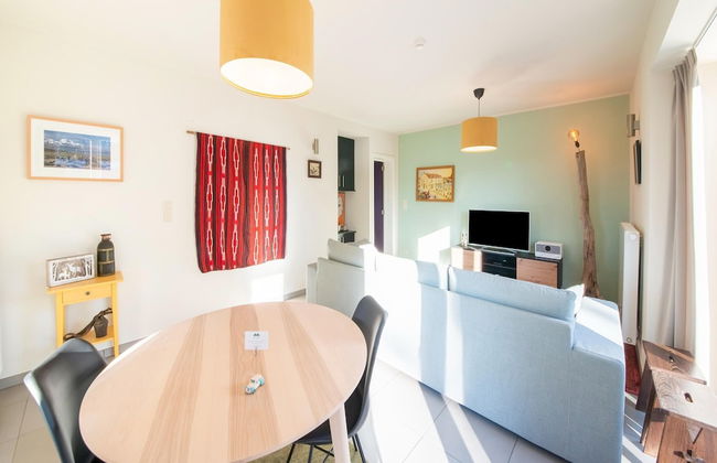 Stylish Retreat With Sauna - Photo 29