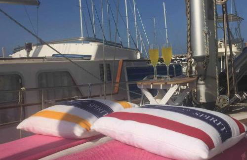 Precioso Yate en el centro del Puerto de Mogan - Foto 15