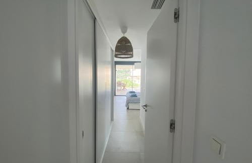 Luxury Blue Maritimo 2 Bedrooms Apartment Artola Homes Cabopino - Photo 29