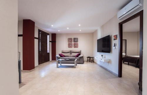 Apartamentos Reyes Católicos by Medina Living - Foto 26