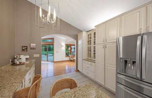 3 Acre Stillwater Oasis,Min from Downtown,Hot Tub - Foto 33