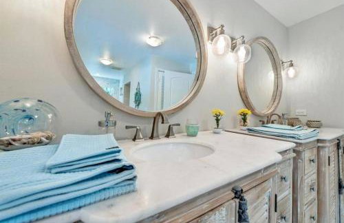 Waterfront Oasis w/ Pool Minutes to Downtown! - Foto 30