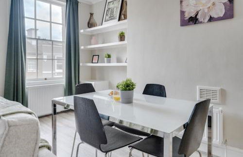 Central L1 Stay, Close to all Attractions, Parking Nearby - Foto 56