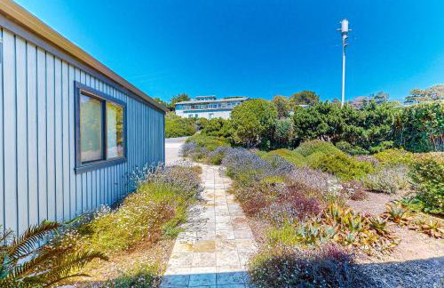 Coastal Haven-Panoramic Ocean View Hot Tub Grill - Foto 12