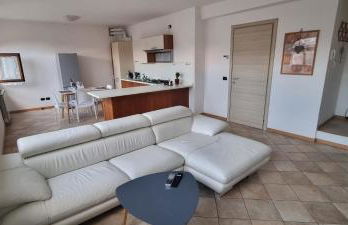 Blu Manerba with a panoramic pool overlooking the islands - Photo 7