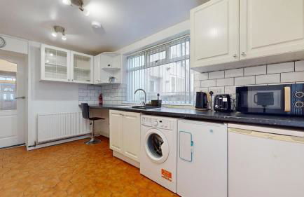 Modernised 3-bedroom Blackburn townhouse sleeps 6 - Foto 21