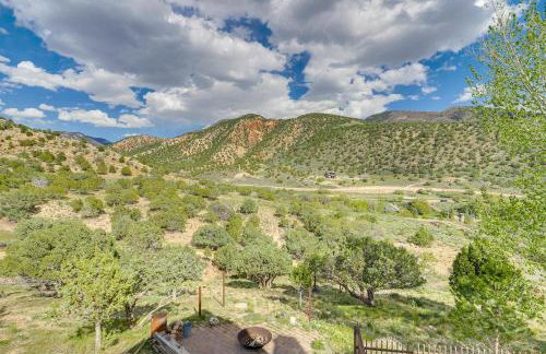 Rustic Sterling Cabin Walk to Palisade Lake! - Foto 36