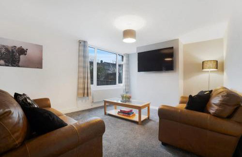 NEW! 3BR in Traynor Square - Photo 16