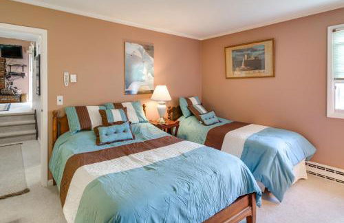 Hunter Hideaway with Yard and Deck 3 Mi to Ski Slopes - Foto 19