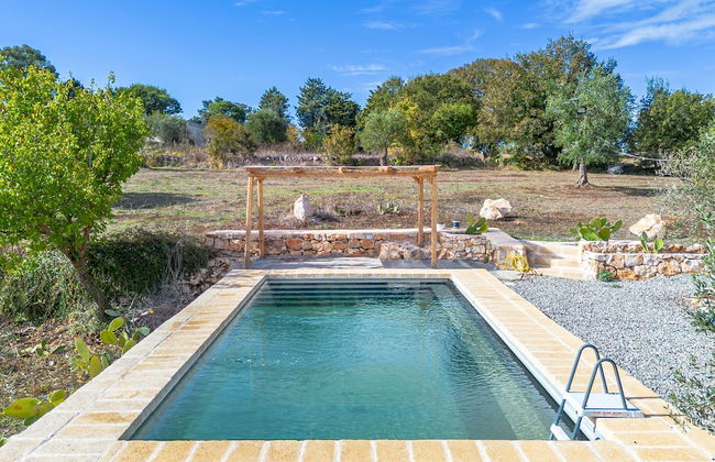 Lamia Paradiso With Pool - Photo 1