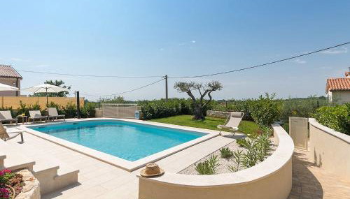 Traumhafte Villa mit beheizbarem Privatpool, Outdoor-Gym, Meerblick, in Umgebung von Weinbergen - Foto 5