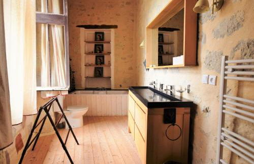 Castle 12th century with private pool close to Agen - Foto 10