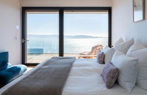 Modern Villa with Sea & River View Pool and Gym. - Foto 42