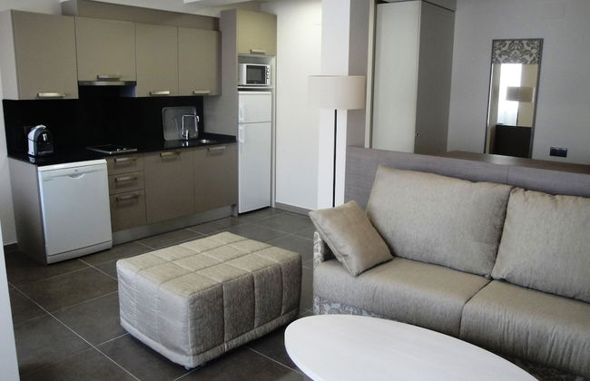 Pierre & Vacances Barcelona Sants - Foto 14