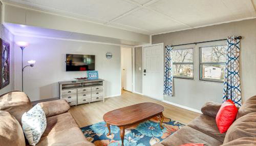 Home 2 Mi to Cedar Creek Lake Bring Your Pets! - Foto 5