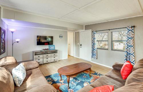 Home 2 Mi to Cedar Creek Lake Bring Your Pets! - Foto 5