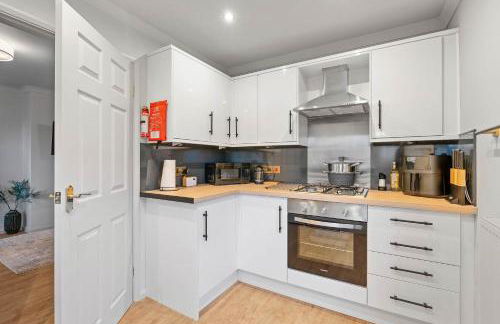 Cosy 3 Bed with Parking - Foto 3