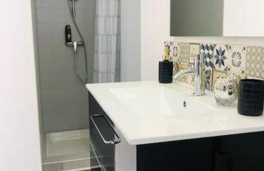 LE BILBAO, T2, centre-parking gratuit-terrasse - Photo 8