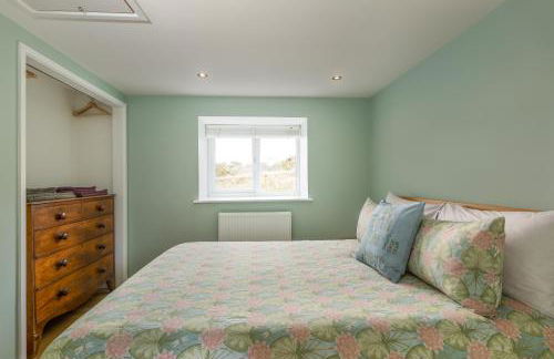 Tranquil 1 bedroom cottage 15 mins drive to sea - Foto 9
