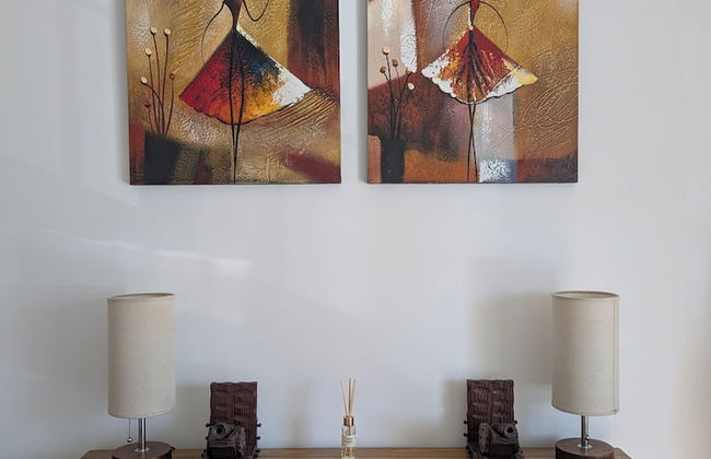 The Hideaway - Spacious 3 Bedroom Apartment - Photo 17