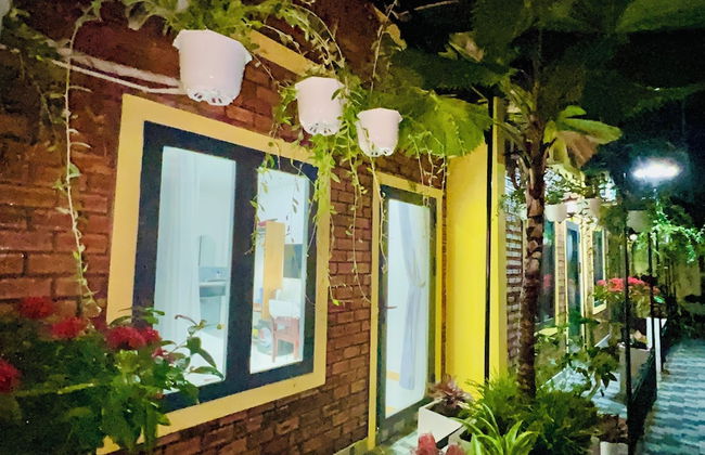 Tween House - Photo 25