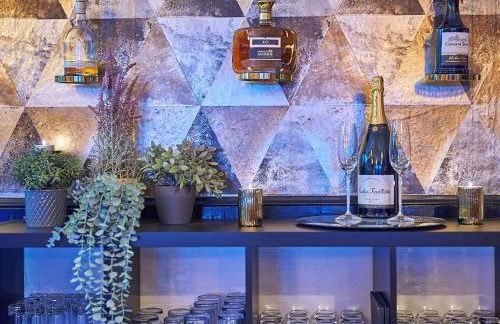 Bungalow in France with Private Garden - Foto 11