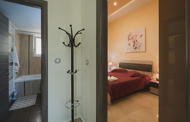 Spacious & New fully equipped Home with Parking - Foto 2