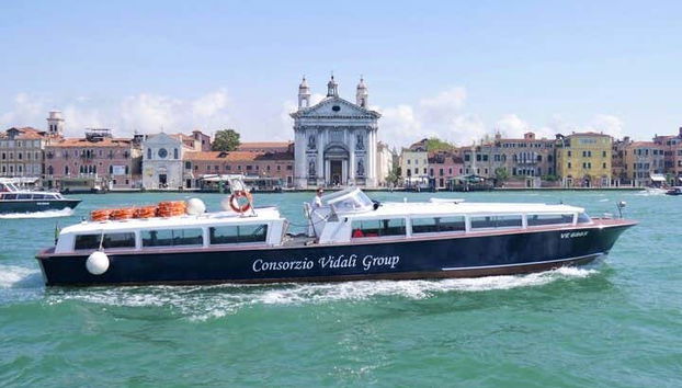 Paseo en barco por Venecia - Foto 2