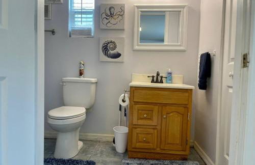 Room 2 - Cozy Queen, Backyard View (Private Bath) - Foto 17