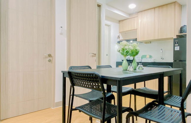 Modern And Serene Look 2Br Tokyo Riverside Pik 2 Apartment - Foto 10