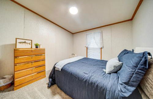 1 Mi to Lake Access Erie Home with Private Backyard - Foto 19