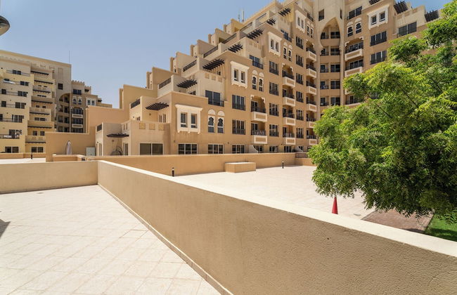 Nasma Holiday Homes - Bab Al Bahr Residences - Photo 12