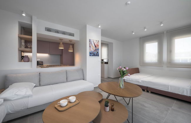 Blue Whisper Luxury Living Suites - Foto 63