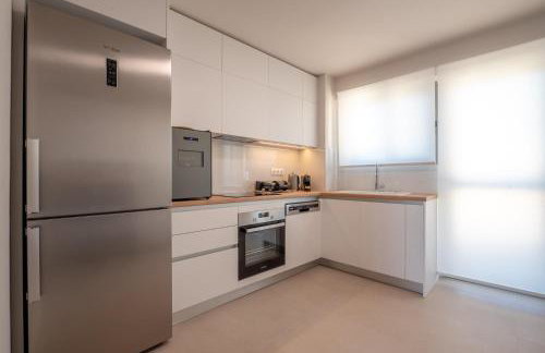 Elite Penthouse with Heated Pool and SkylineView - Foto 45